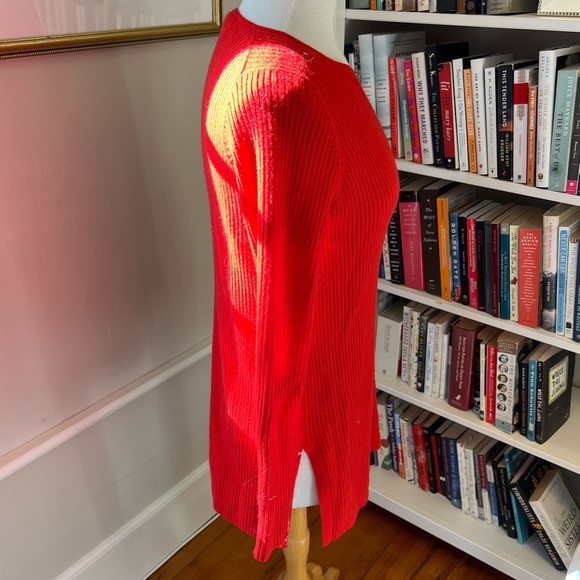 ANTHROPOLOGY ett:twa sexy red ribbed vneck tunic NWOT - Picture 5 of 8